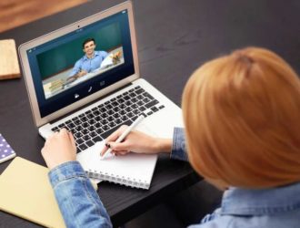 Как провести онлайн урок в Zoom, работа с учениками, форматы конференции